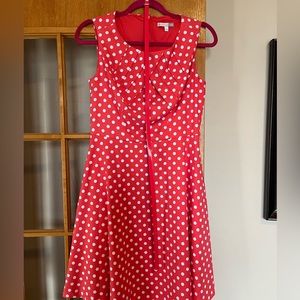 Signature Darby Coral polka dot dress size 6